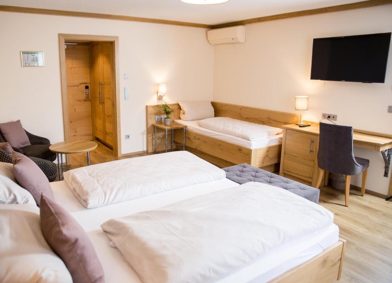 Gasthaus-Hotel Faltermaier Eicherloh Ngoại thất bức ảnh